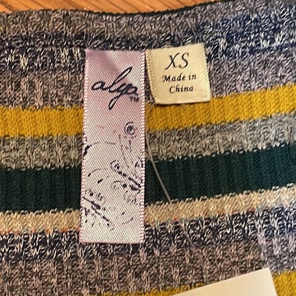 Alya from FRANCESCA’S Green Striped Ribbed knit Dress, Bodycon XS - Picture 3 of 7